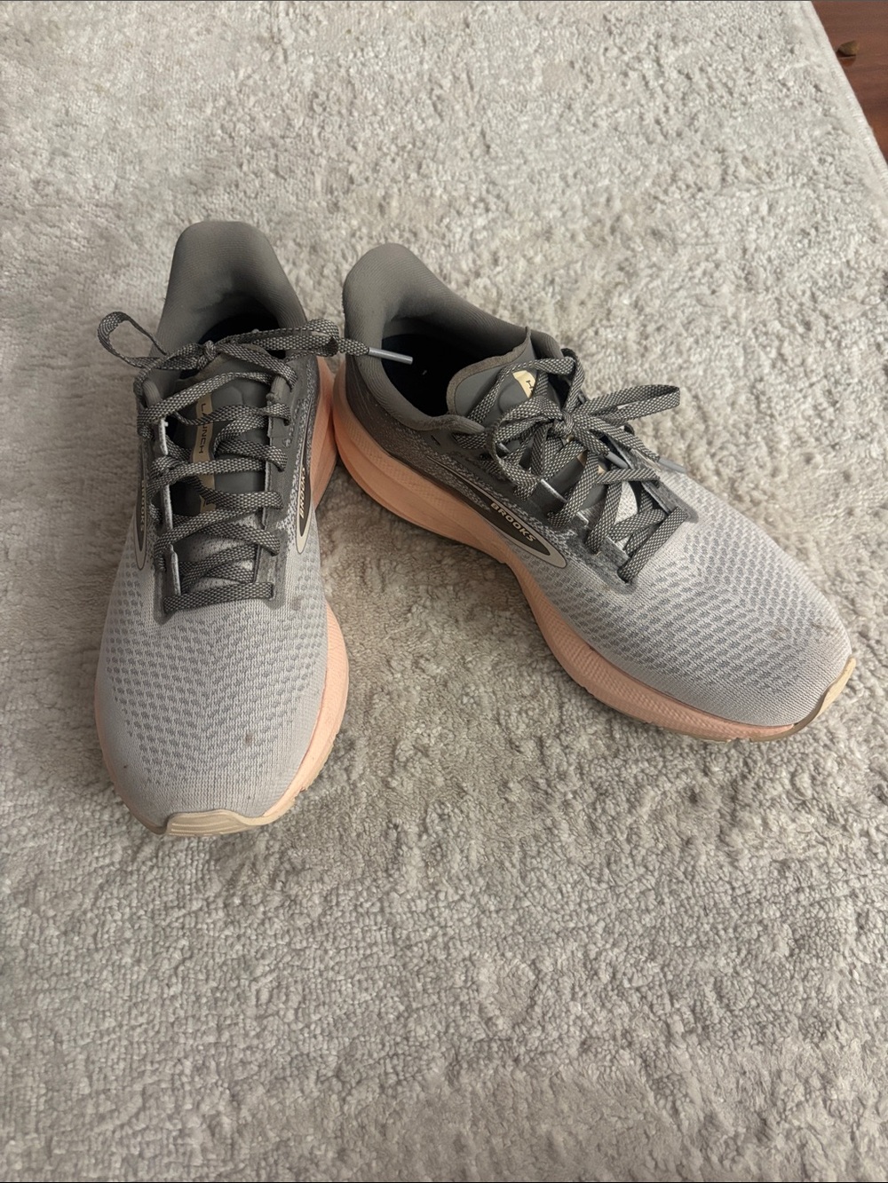 Brooks Women's Gray and Blush Running Shoes